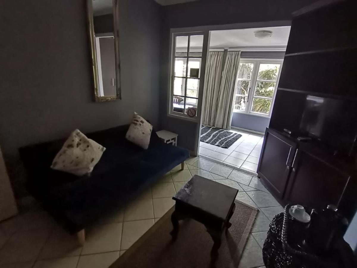 268 On Ridge 3* Durban